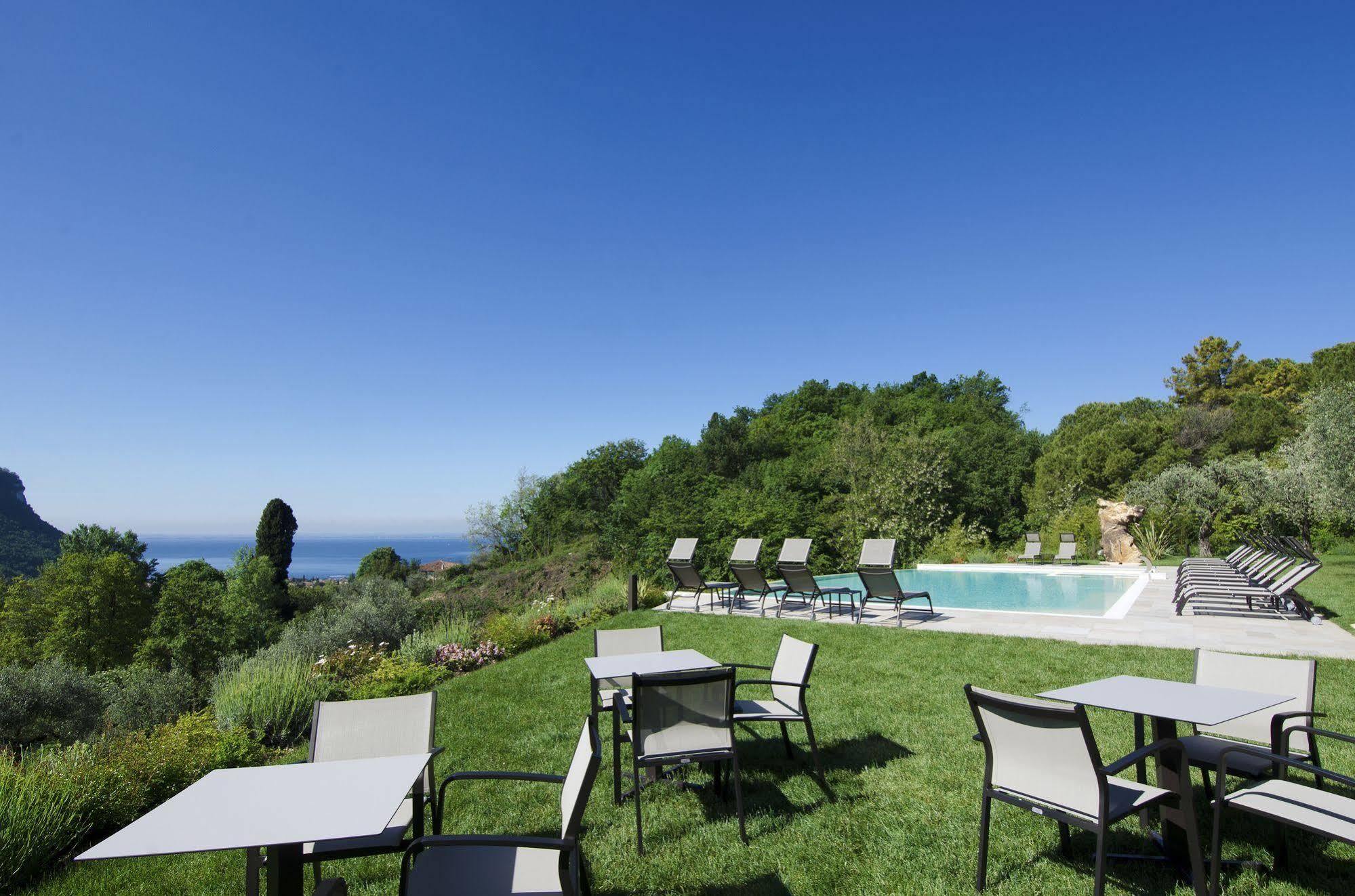 Ca' Barbini Resort Гарда Екстериор снимка